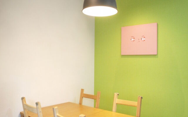 Osaka Guesthouse HIVE