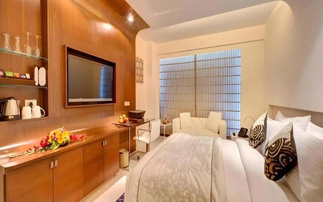 The Hotel Hindusthan International