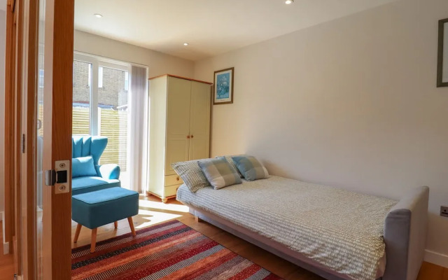 Wellington Cottage