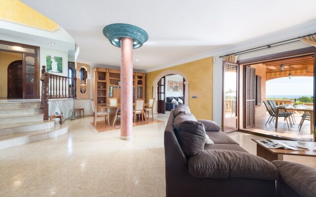 Villa Onieva