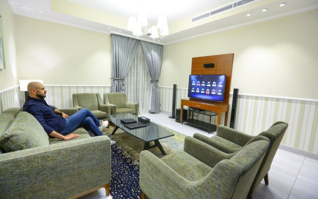 Lotaz Hotel Suites Al Salamah