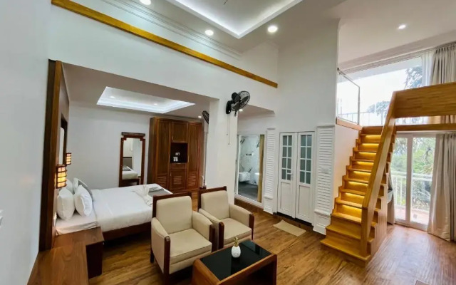 HOTEL WHITE HOUSE, Munnar