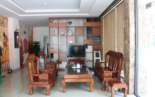 Phuc Ngoc Hotel