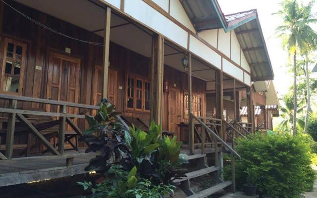 Khao Paeng Guesthouse