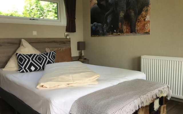 zu Jeddelohs Rosengarten Hotel & Bungalows