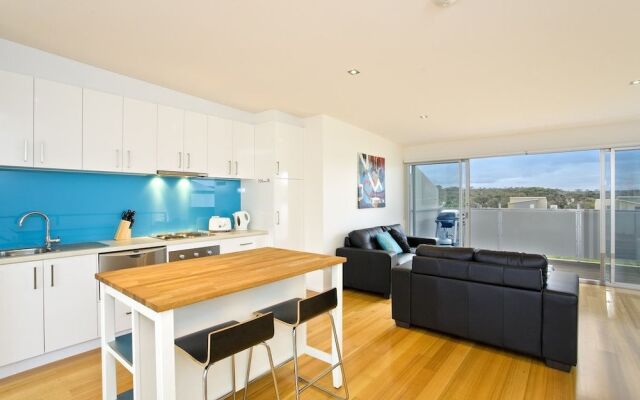 Four Kings Apartments