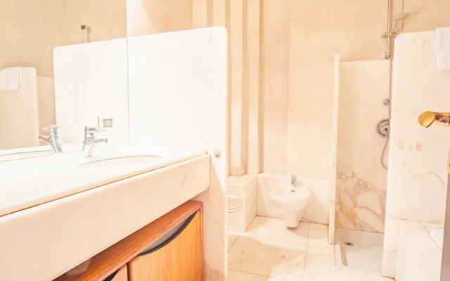 Romantic Coast View - Italian Homing