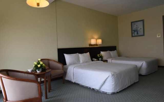 Hotel Cambodiana