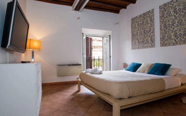 Pantheon Charming 2-bed Apartment in Heart of Rome