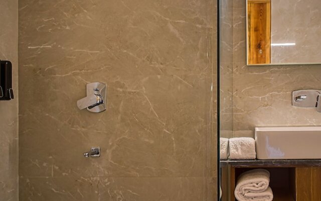 Pumpkin Hotels Corbett, Tusk N Wood