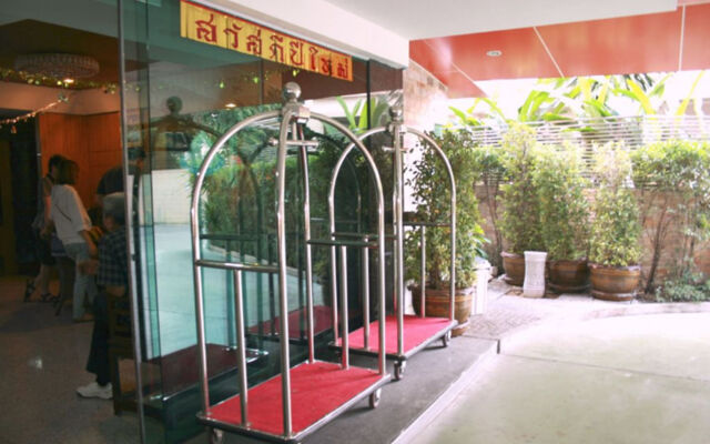 Juzi Hotel