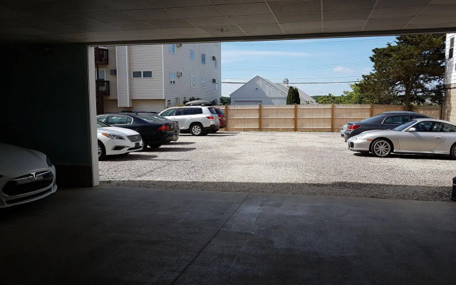 Atlantic Breeze Suites