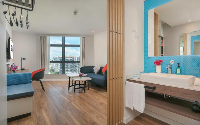 Holiday Inn Express Hangzhou Jiuzhou by IHG