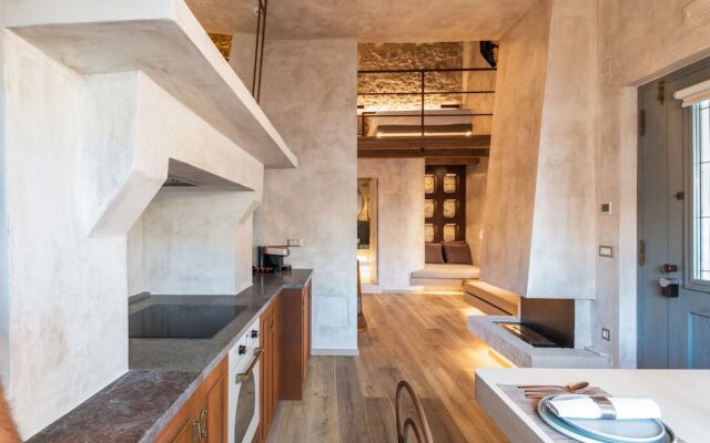 Inotropes Boutique Suites