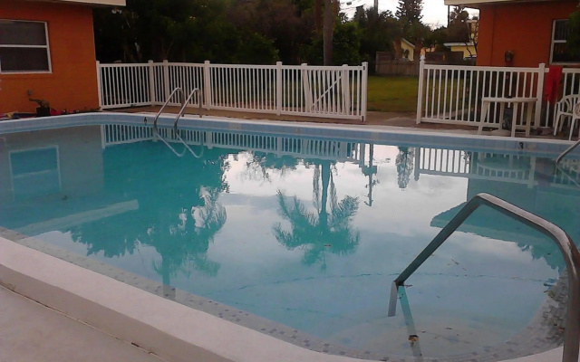 Swashbuckler Motel