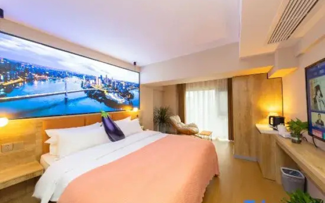 Hongjing Homestay (Baguocheng Panlong Aoyuan Plaza)
