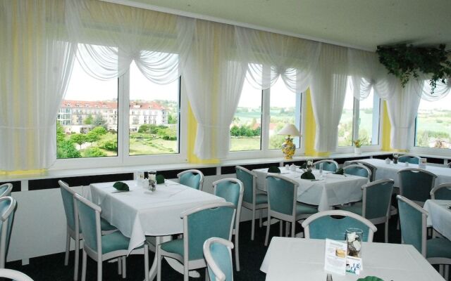 Waldhotel & Restaurant Bergschlösschen