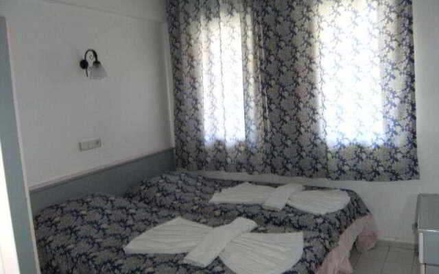 Senaydin Apartments