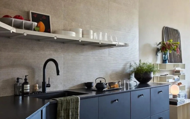 Archway Hotel & Residences