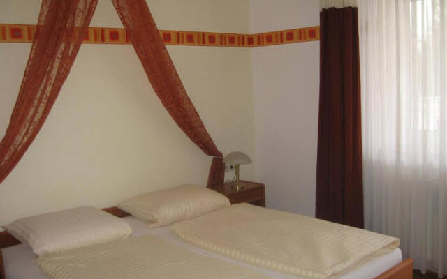 Hotel Alt-Holzhausen