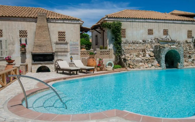 Garden Village Hotel