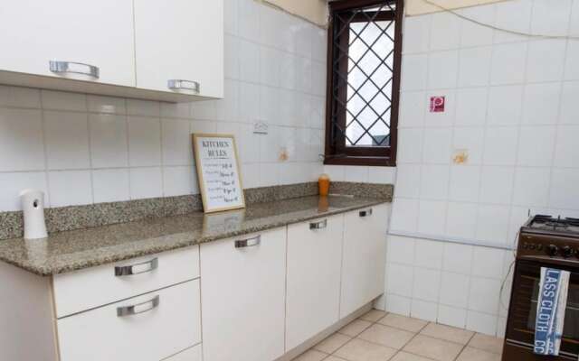 Stay.Plus Creek Residence Nyali