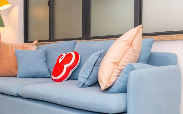 Locals Boutique Apartment Huafa Plaza 11