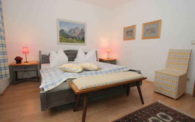 Modern Apartment in St Wolfgang im Salzkammergut Near Lake