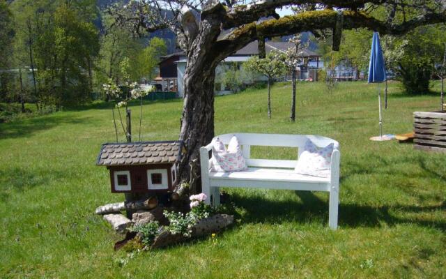 Hermeshof und Biohaus