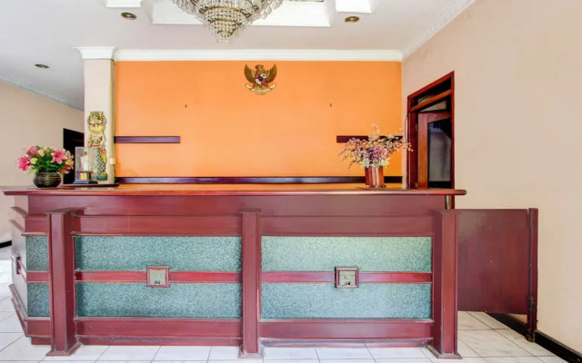 OYO 1751 Hotel Trihadhi