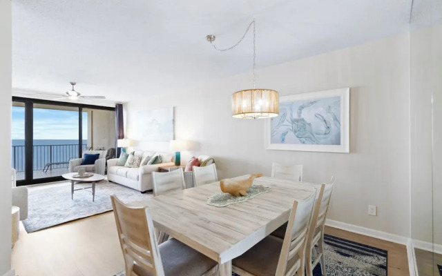 Windward Pointe 1502