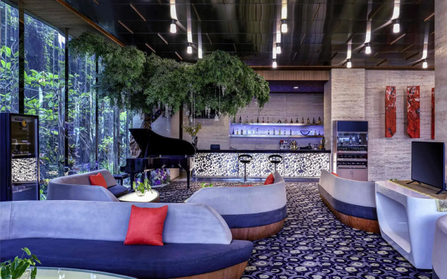 Grand Mercure Jakarta Harmoni – Lobby – Jakarta