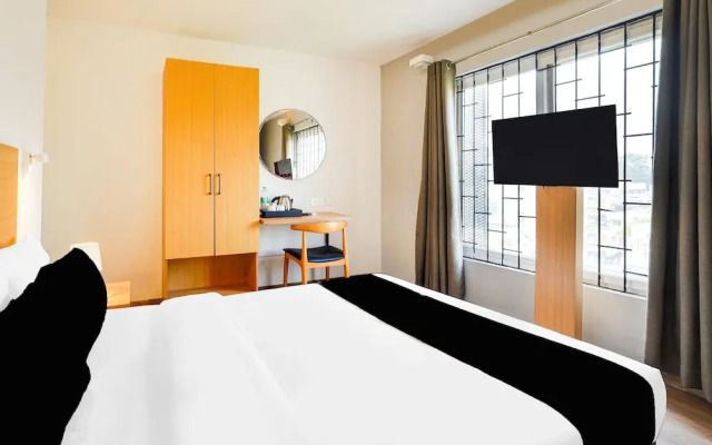Modern Spacious Room Near Madiwala Lake BTM Layout