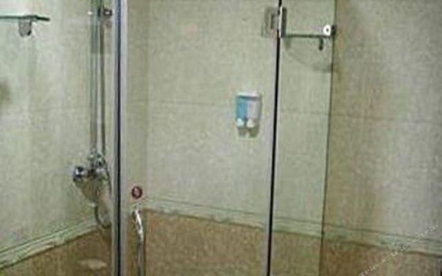 Lavande Hotels Ganzhou Golden Plaza