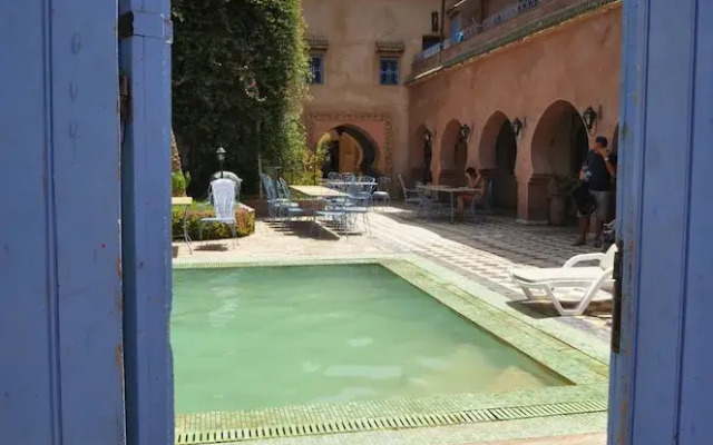 Riad Dar Dzahra