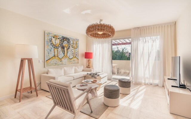 Exceptional Deluxe 2BR at El Portillo