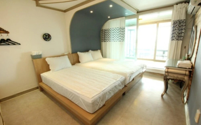 Goseong Galmaegi Naneunkkum Pension