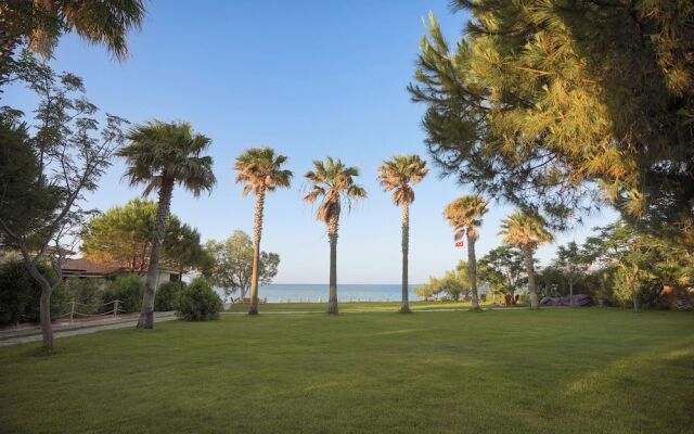 Dirik Surf & Beach Club Hotel Datça