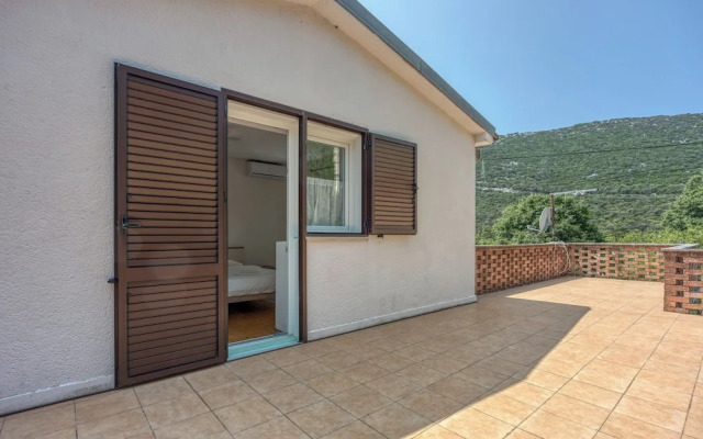 Captain's House - Sv. Jakov