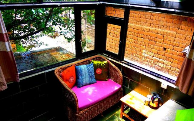 Lijiang Baisha Free Time Designed Hotel
