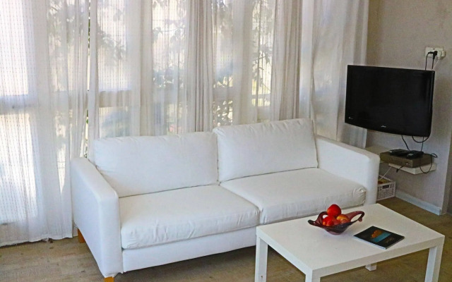 Villa Vilina Oasis in Neve Tzedek