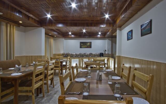 Hotel Hayer Regency