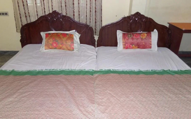 Pulikkal Tourist Home