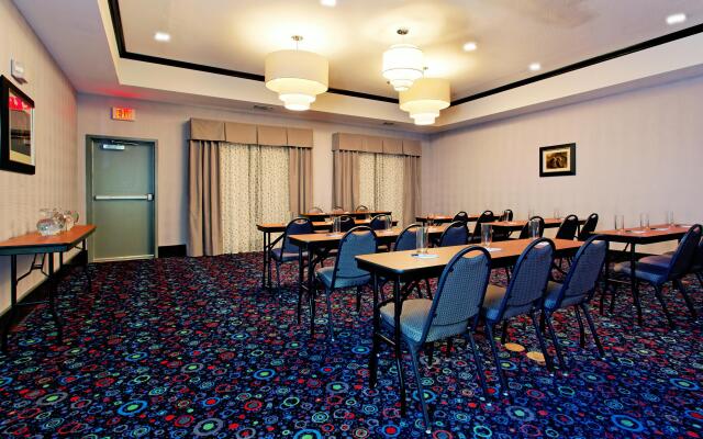 Holiday Inn Express Hotel & Suites Graham by IHG