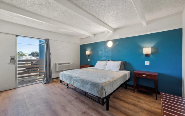 Southern Springs Extended Stay