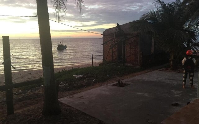 Tommys Beach House