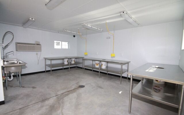 Cobblestone Hotel & Suites – Devils Lake