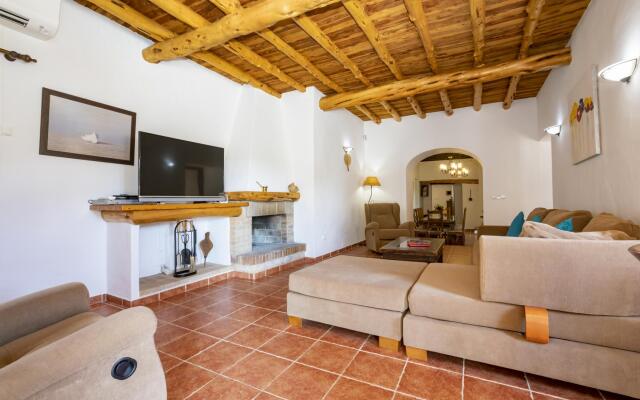 Villa in Ibiza Town, sleeps 12/14 - Can Monte