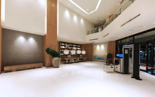 Ji Hotel (Turpan Gaochang Road)