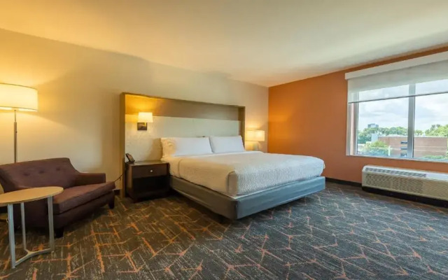 Hotel Spice & Sky Atlanta Perimeter